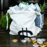 solo-female-travel-money