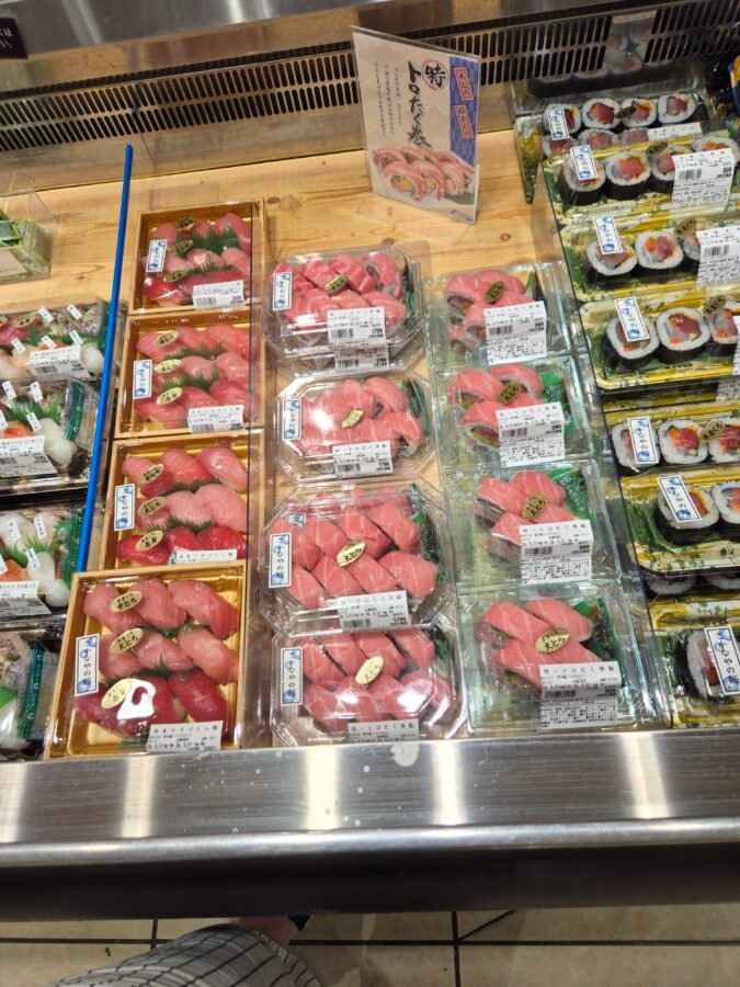 tokyo-depachika-tuna-sushi-counter Otoro and chutoro tuna sushi packs at a Tokyo depachika food hall counter
